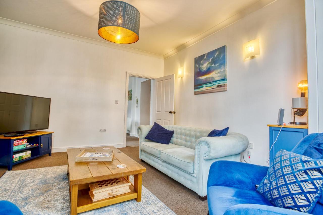 Pass The Keys 2 Bed Flat In Old School House Apartment Lincoln Bagian luar foto